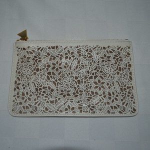 New Nada Sawaya White Leather Lasercut Cosmetic Pouch Zip Bag